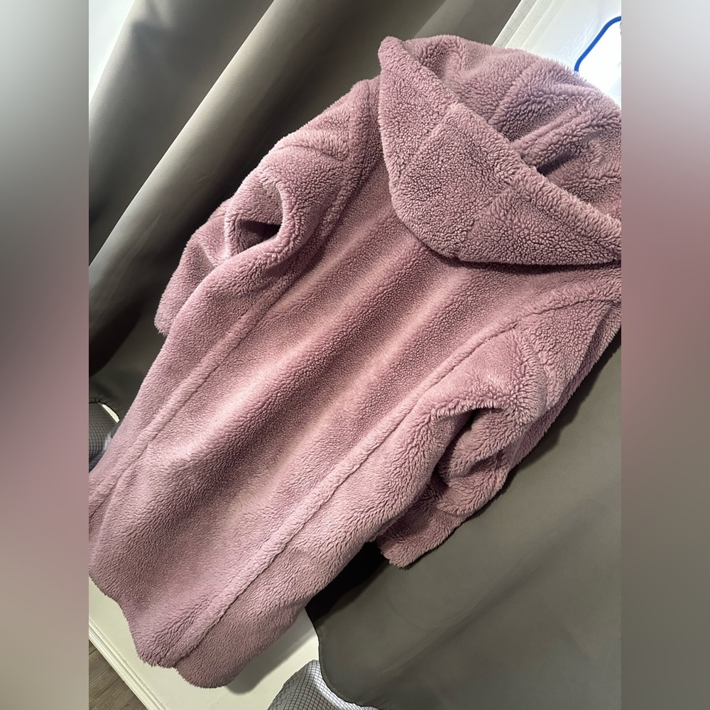Apparis Lavender Faux Fur Coat - Picture 8 of 10